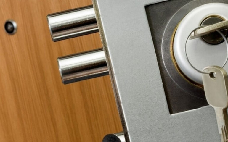  Commercial Locksmith Service